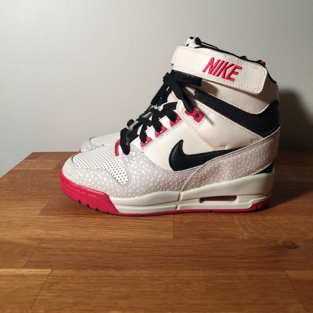 Nike Wedges!